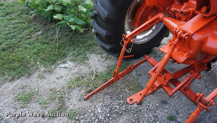 image for item DD6434 1957 Allis Chalmers D17 tractor