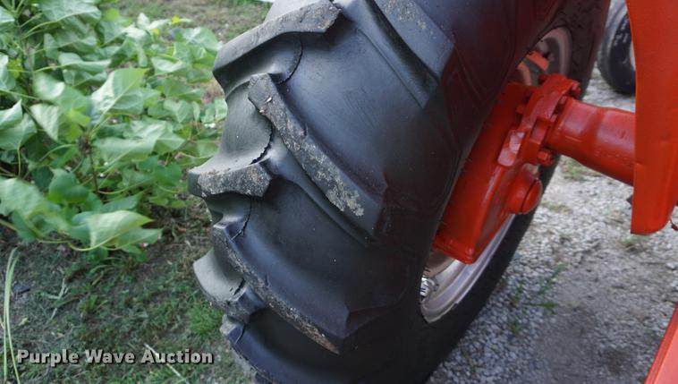 image for item DD6434 1957 Allis Chalmers D17 tractor