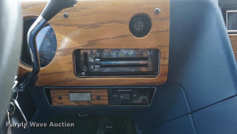 image for item DD6467 1990 Chevrolet G20 van