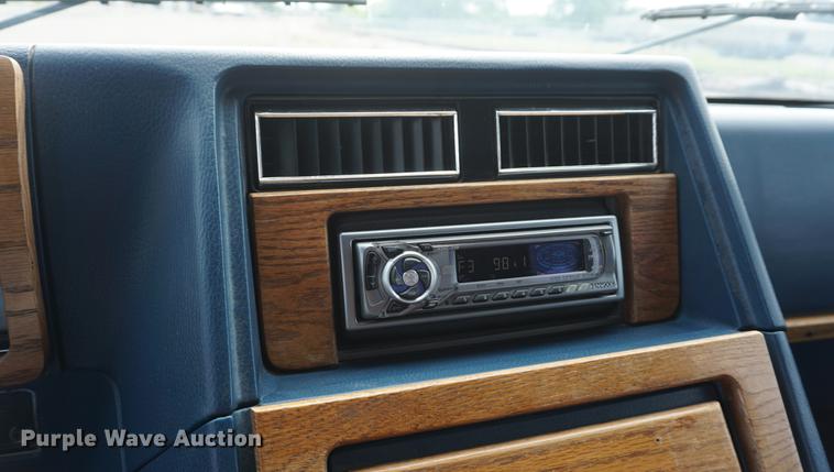 image for item DD6467 1990 Chevrolet G20 van