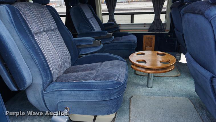 image for item DD6467 1990 Chevrolet G20 van