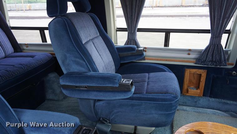 image for item DD6467 1990 Chevrolet G20 van
