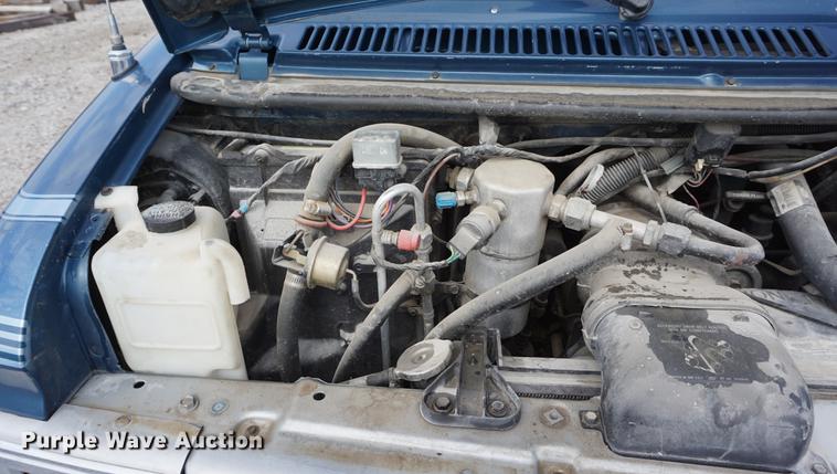 image for item DD6467 1990 Chevrolet G20 van