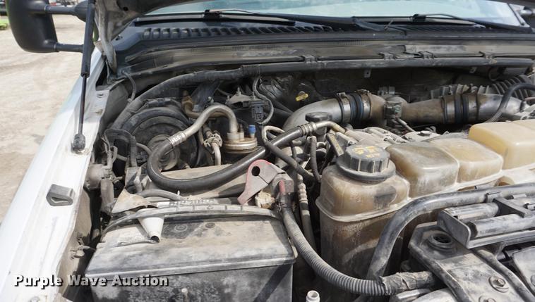 image for item DD6468 1999 Ford F450 flatbed truck