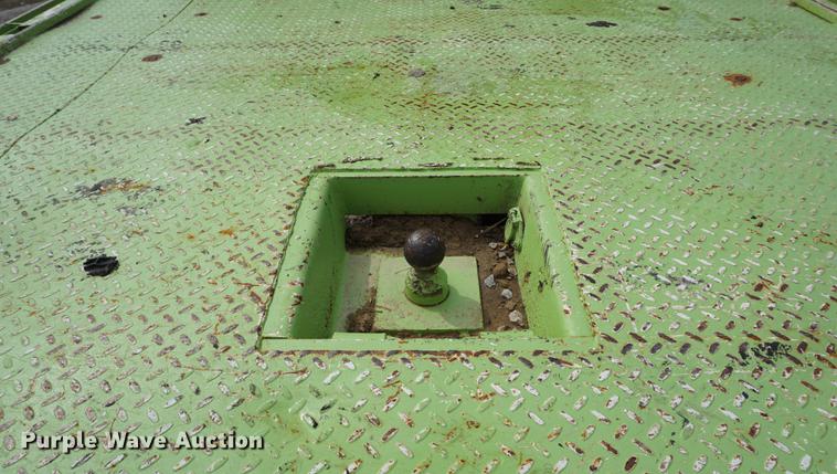 image for item DD6468 1999 Ford F450 flatbed truck