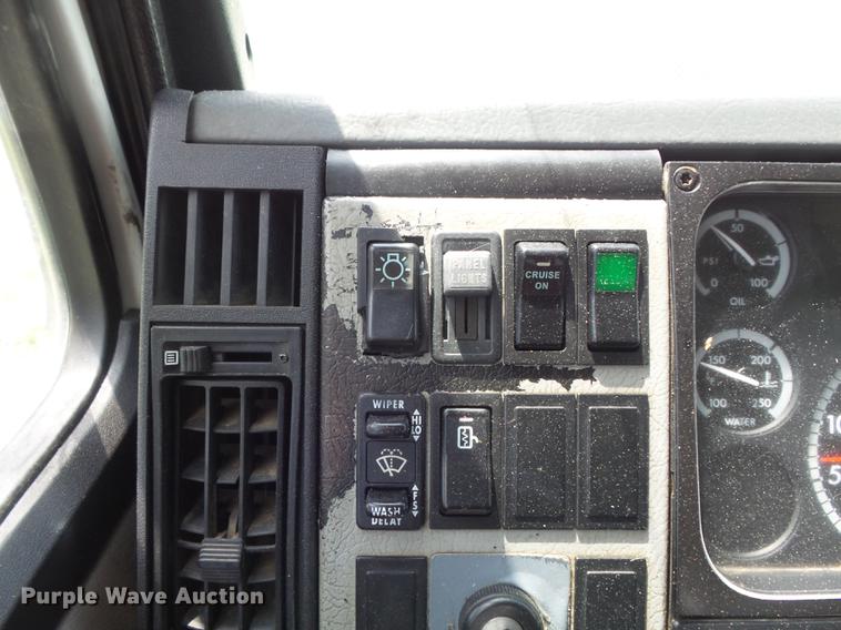 image for item DD7232 2005 Freightliner FL80 Crew Cab flatbed truck