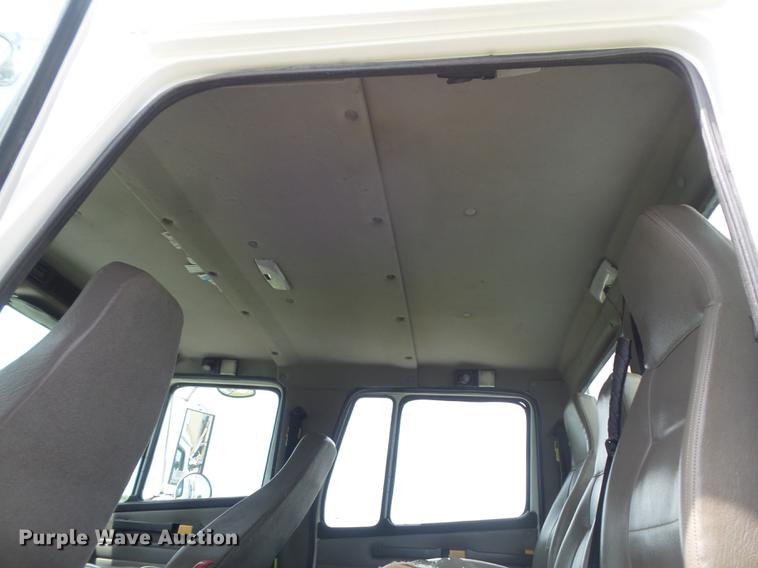 image for item DD7232 2005 Freightliner FL80 Crew Cab flatbed truck