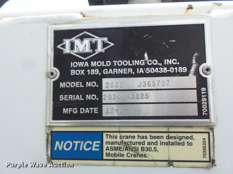 image for item DD7232 2005 Freightliner FL80 Crew Cab flatbed truck