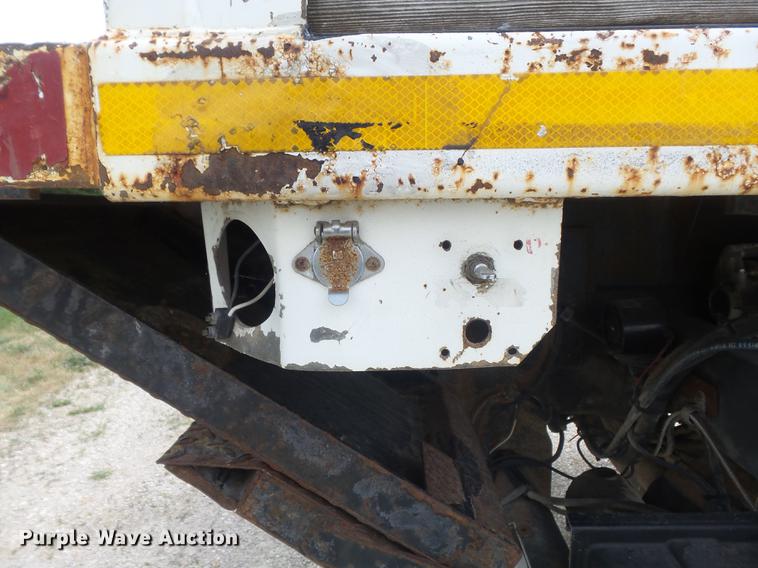 image for item DD7232 2005 Freightliner FL80 Crew Cab flatbed truck