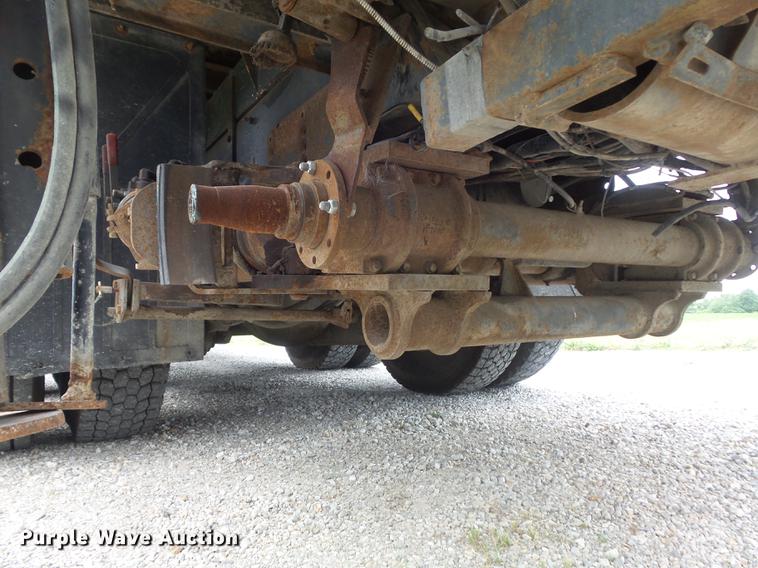 image for item DD7232 2005 Freightliner FL80 Crew Cab flatbed truck