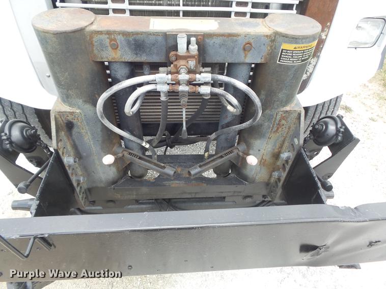 image for item DD7232 2005 Freightliner FL80 Crew Cab flatbed truck