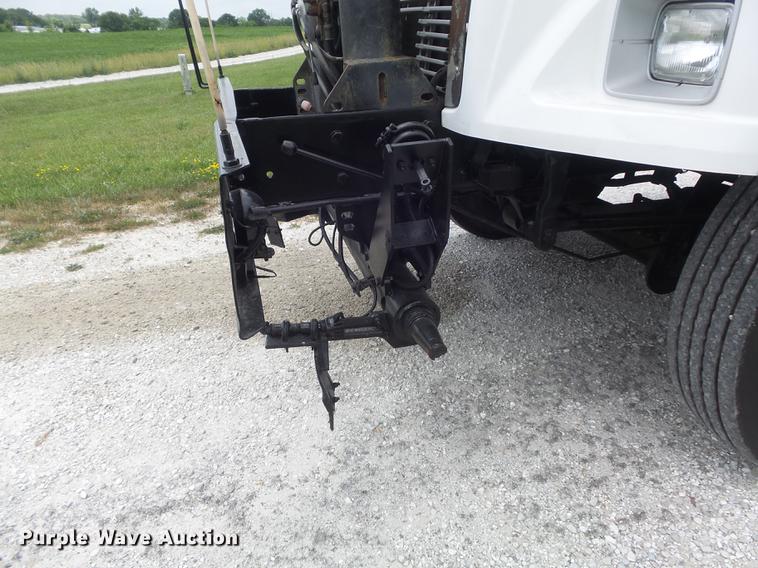 image for item DD7232 2005 Freightliner FL80 Crew Cab flatbed truck