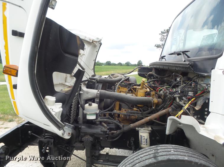 image for item DD7232 2005 Freightliner FL80 Crew Cab flatbed truck