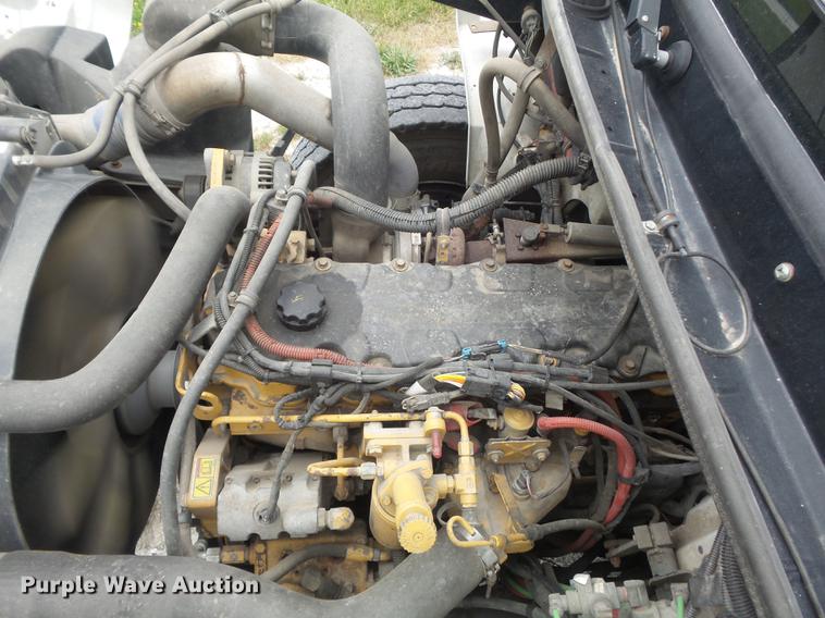 image for item DD7232 2005 Freightliner FL80 Crew Cab flatbed truck