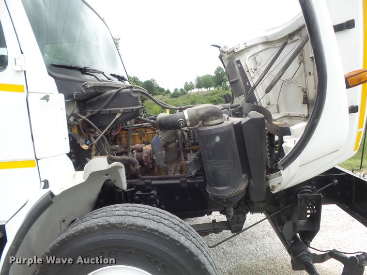 image for item DD7232 2005 Freightliner FL80 Crew Cab flatbed truck