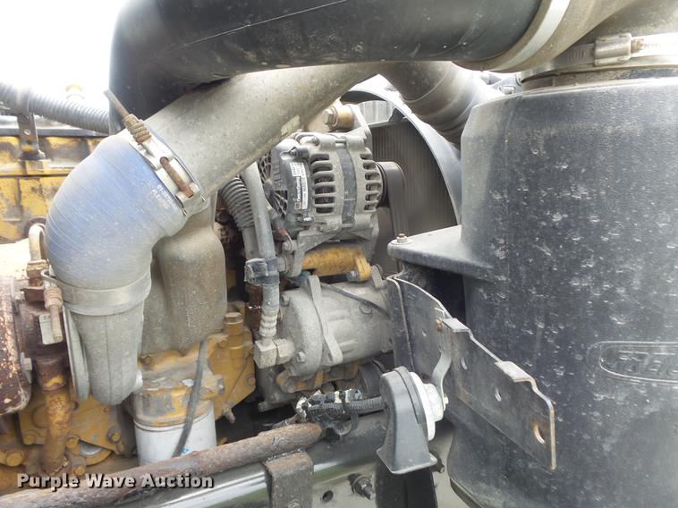 image for item DD7232 2005 Freightliner FL80 Crew Cab flatbed truck