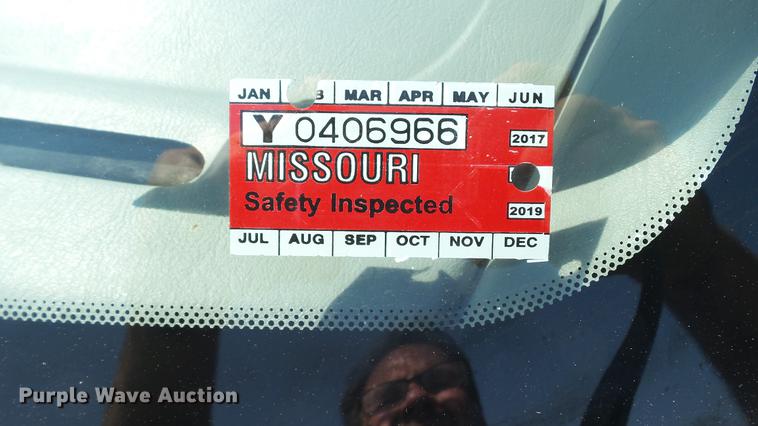 image for item DD7256 2004 Ford F250 Super Duty XL SuperCab pickup truck