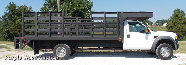 image for item DD7257 2008 Ford F550 Super Duty XL flatbed truck