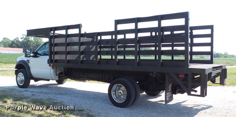 image for item DD7257 2008 Ford F550 Super Duty XL flatbed truck