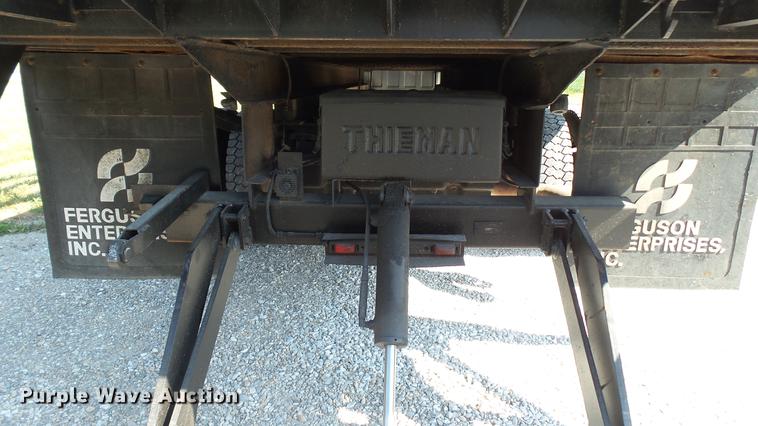 image for item DD7257 2008 Ford F550 Super Duty XL flatbed truck