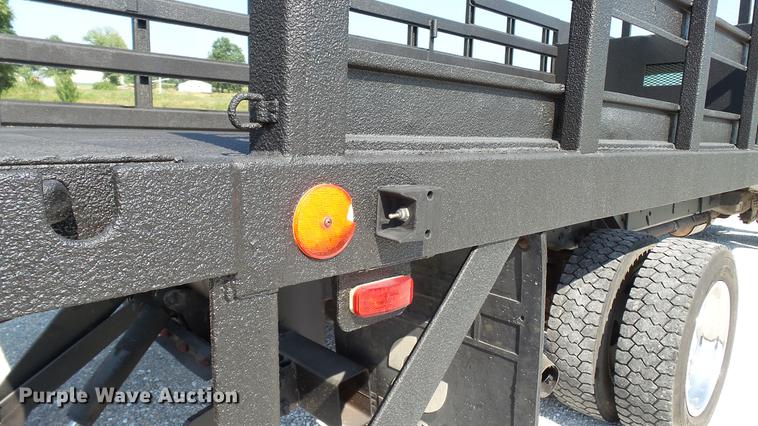 image for item DD7257 2008 Ford F550 Super Duty XL flatbed truck