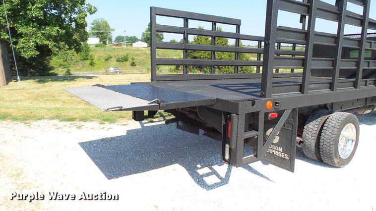 image for item DD7257 2008 Ford F550 Super Duty XL flatbed truck