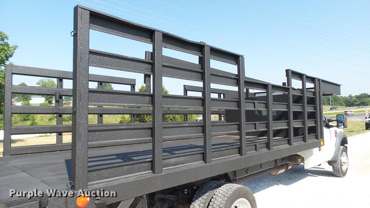 image for item DD7257 2008 Ford F550 Super Duty XL flatbed truck