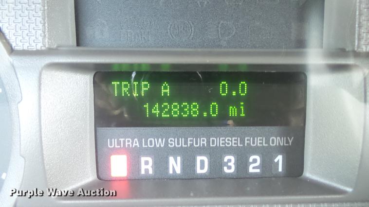 image for item DD7257 2008 Ford F550 Super Duty XL flatbed truck