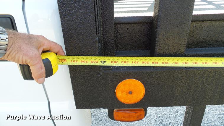 image for item DD7257 2008 Ford F550 Super Duty XL flatbed truck