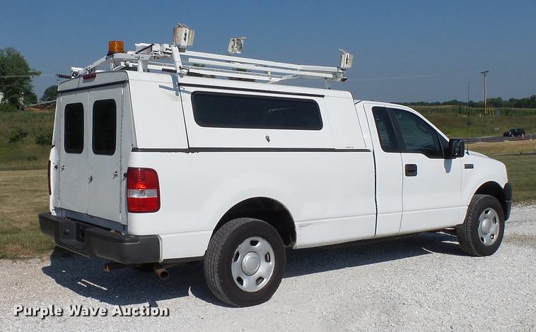 image for item DD7258 2008 Ford F150 XL pickup truck