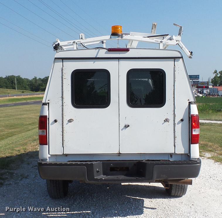 image for item DD7258 2008 Ford F150 XL pickup truck