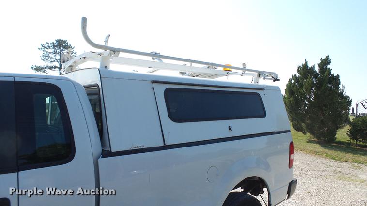 image for item DD7258 2008 Ford F150 XL pickup truck