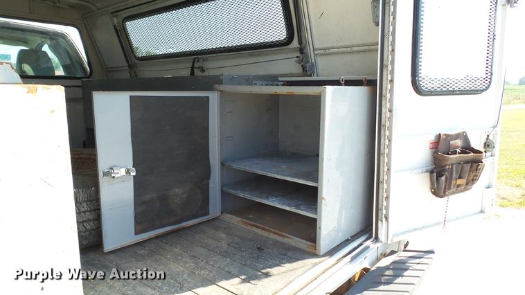 image for item DD7258 2008 Ford F150 XL pickup truck