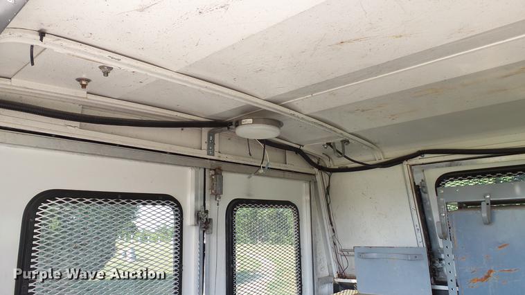 image for item DD7258 2008 Ford F150 XL pickup truck