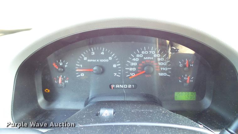 image for item DD7258 2008 Ford F150 XL pickup truck