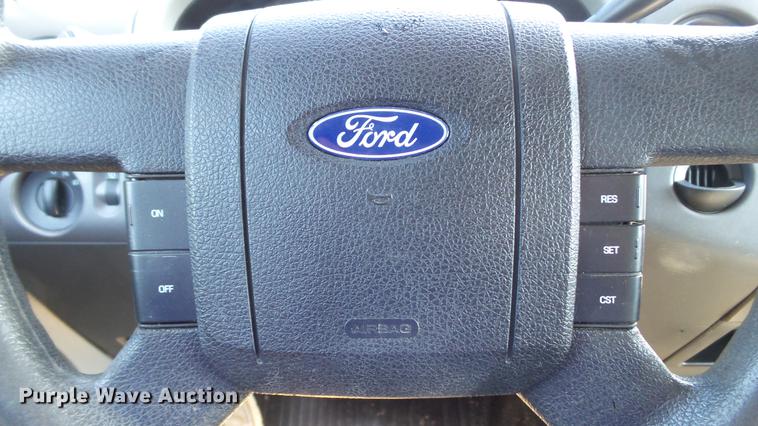 image for item DD7258 2008 Ford F150 XL pickup truck