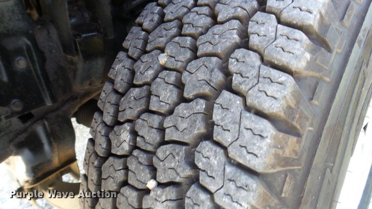 image for item DD7258 2008 Ford F150 XL pickup truck