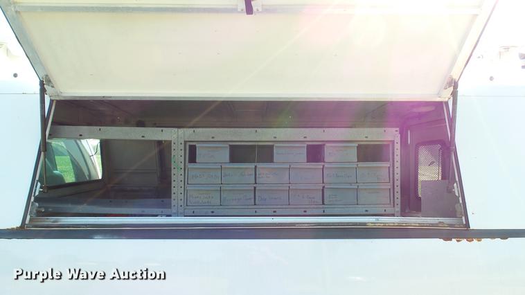 image for item DD7259 2007 Ford F150 XL pickup truck