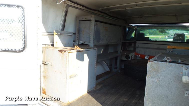 image for item DD7259 2007 Ford F150 XL pickup truck