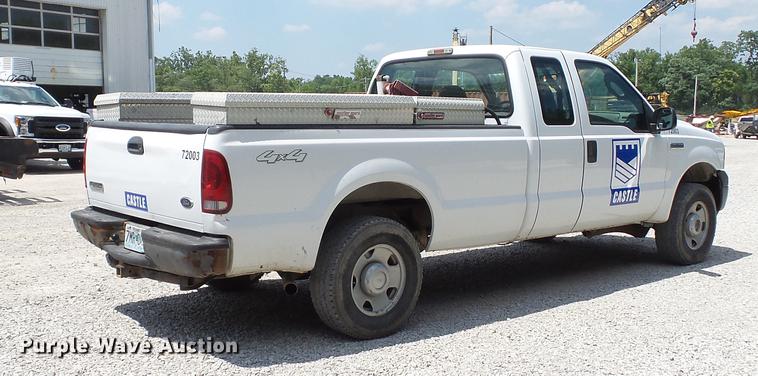 image for item DD7262 2007 Ford F250 Super Duty XL SuperCab pickup truck
