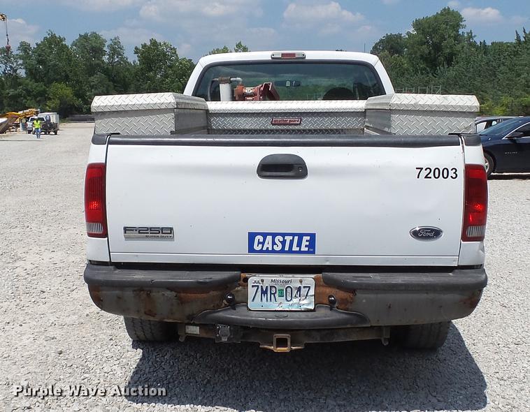 image for item DD7262 2007 Ford F250 Super Duty XL SuperCab pickup truck