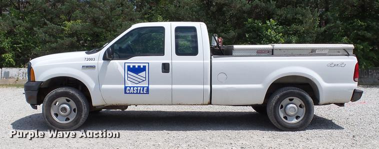image for item DD7262 2007 Ford F250 Super Duty XL SuperCab pickup truck