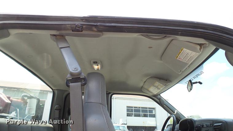 image for item DD7262 2007 Ford F250 Super Duty XL SuperCab pickup truck