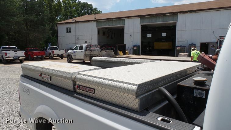 image for item DD7262 2007 Ford F250 Super Duty XL SuperCab pickup truck