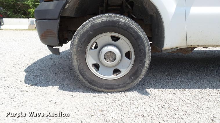 image for item DD7262 2007 Ford F250 Super Duty XL SuperCab pickup truck