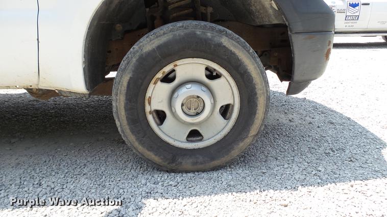 image for item DD7262 2007 Ford F250 Super Duty XL SuperCab pickup truck