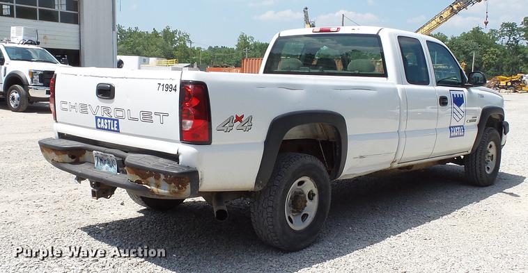 image for item DD7263 2006 Chevrolet Silverado 2500HD Ext. Cab pickup truck