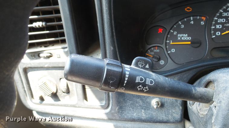 image for item DD7263 2006 Chevrolet Silverado 2500HD Ext. Cab pickup truck