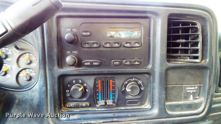 image for item DD7263 2006 Chevrolet Silverado 2500HD Ext. Cab pickup truck