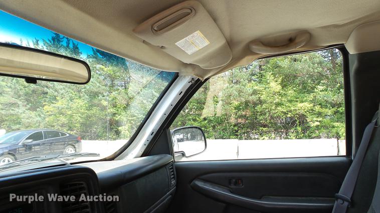 image for item DD7263 2006 Chevrolet Silverado 2500HD Ext. Cab pickup truck